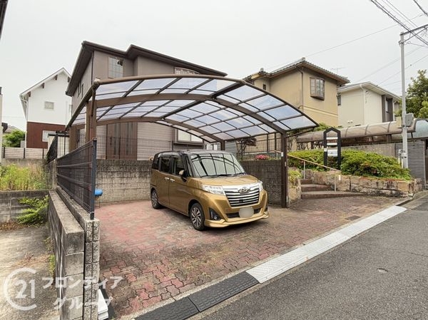 奈良市左京３丁目の中古一戸建て