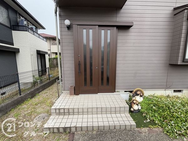 奈良市左京３丁目の中古一戸建て