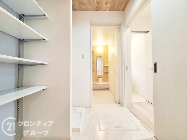 橿原市菖蒲町１丁目　新築一戸建て