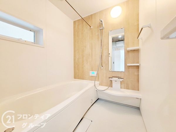 橿原市菖蒲町１丁目　新築一戸建て