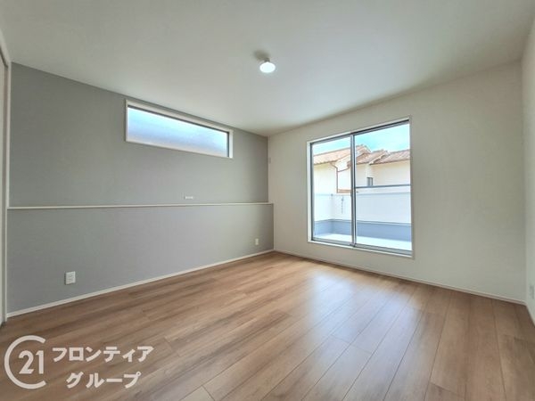 奈良市富雄北３丁目　新築一戸建て