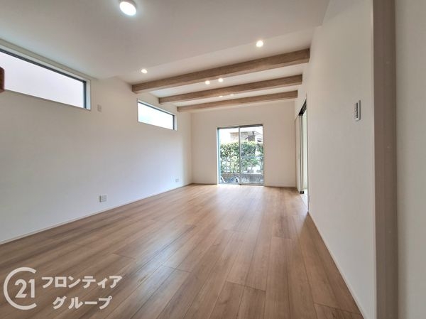 奈良市富雄北３丁目　新築一戸建て