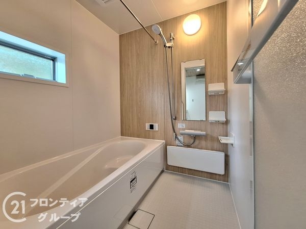 奈良市富雄北３丁目　新築一戸建て