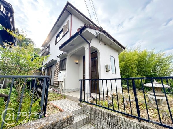 生駒市有里町　中古一戸建て