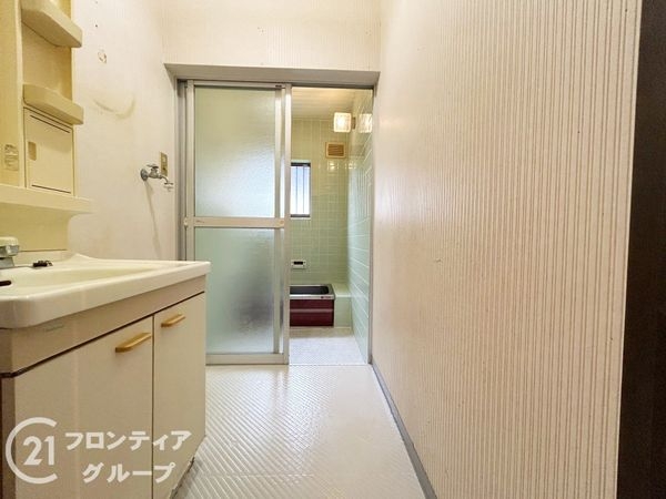 生駒市有里町の中古一戸建て