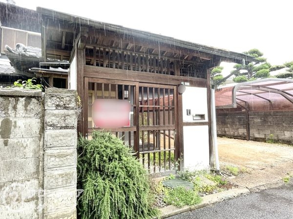 香芝市下田西２丁目の中古一戸建て
