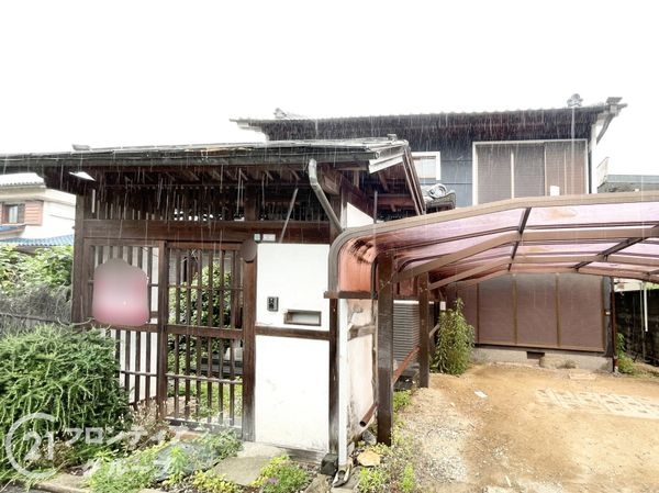 香芝市下田西２丁目の中古一戸建て