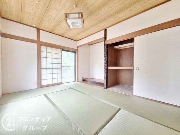 香芝市穴虫の中古一戸建て
