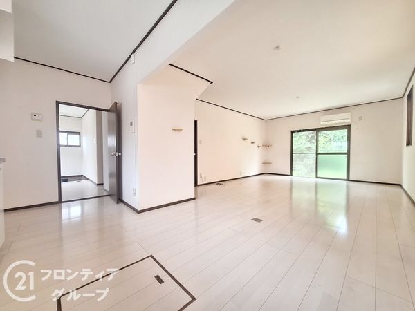 香芝市穴虫の中古一戸建て