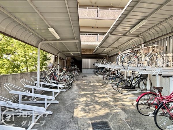 グローリー香芝４番館　中古マンション