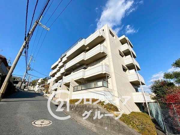 グラン・ドムール富雄　中古マンション
