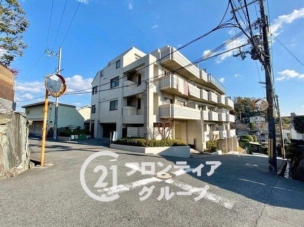 グラン・ドムール富雄　中古マンション
