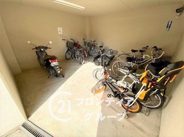 グラン・ドムール富雄　中古マンション