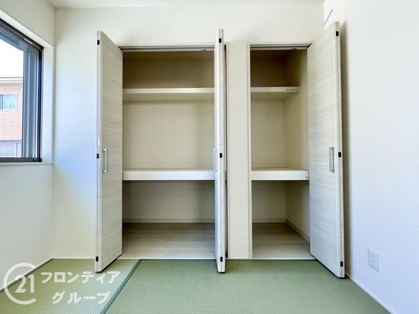 生駒郡平群町大字三里　新築一戸建て　3期　2号棟