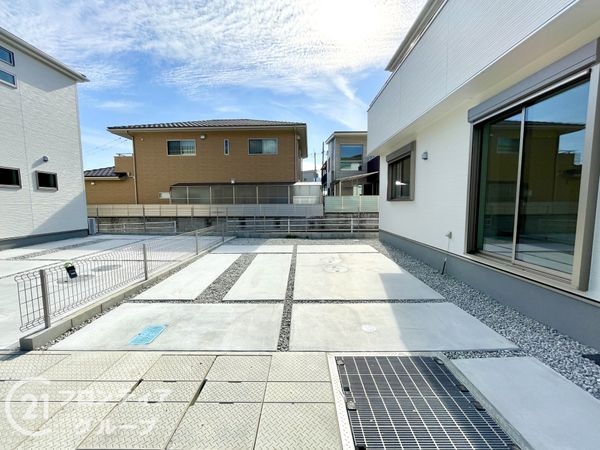 生駒郡平群町大字三里　新築一戸建て　3期　2号棟