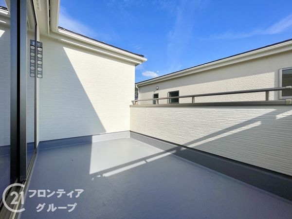 生駒郡平群町大字三里　新築一戸建て　3期　3号棟