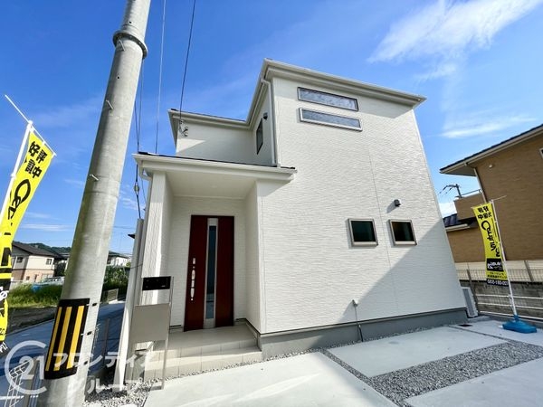 生駒郡平群町大字三里　新築一戸建て　3期　3号棟