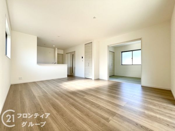 生駒郡平群町大字三里　新築一戸建て　3期　3号棟