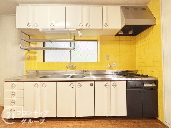 奈良市松陽台３丁目の中古一戸建て