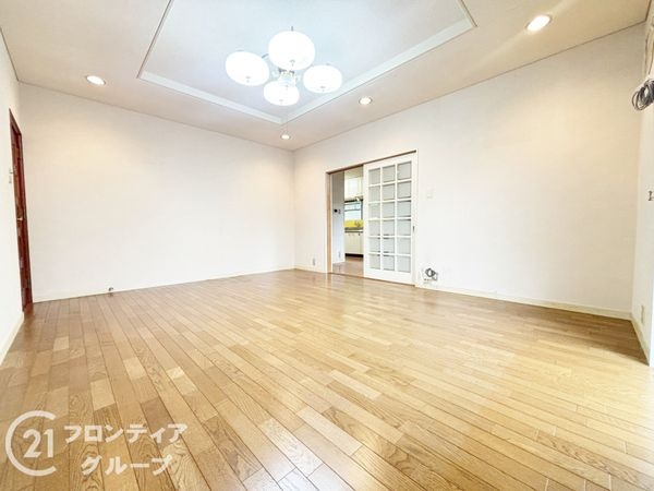 奈良市松陽台３丁目の中古一戸建て