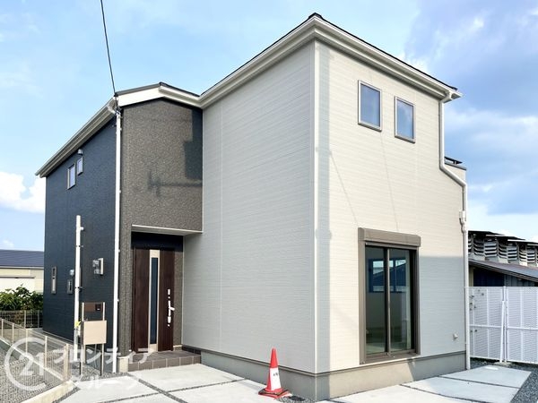 奈良市宝来３丁目　新築一戸建て　４号棟