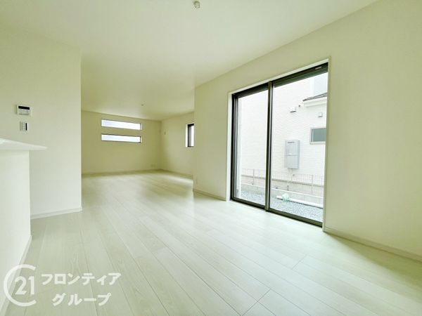 奈良市宝来３丁目　新築一戸建て　７号棟