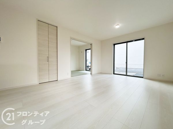 奈良市宝来３丁目　新築一戸建て　９号棟