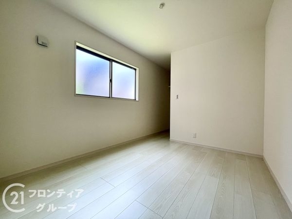 奈良市藤ノ木台１丁目　新築一戸建て　３期　１号棟