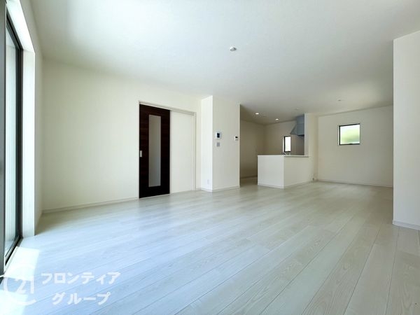 奈良市藤ノ木台１丁目　新築一戸建て　３期　１号棟