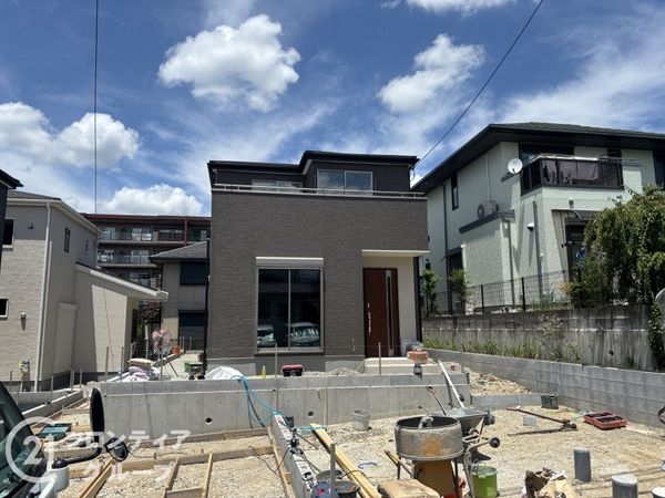 奈良市神功５丁目　新築一戸建て　３号棟