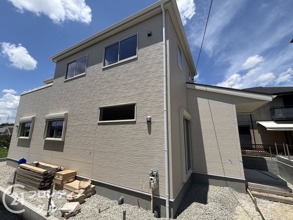 奈良市神功５丁目　新築一戸建て　２号棟