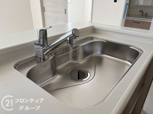 奈良市神功５丁目　新築一戸建て　２号棟