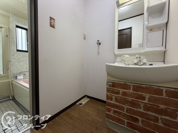 生駒市辻町の中古一戸建て