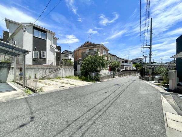 生駒市壱分町　中古一戸建て