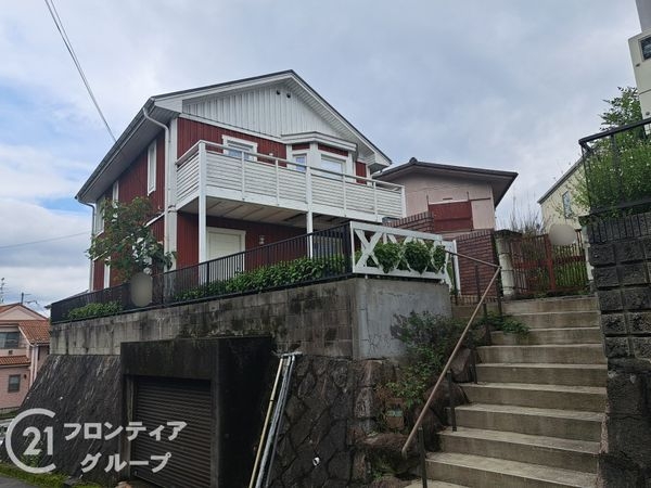 生駒郡平群町北信貴ケ丘１丁目の中古一戸建て