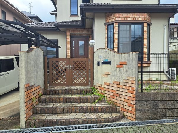 生駒郡三郷町城山台４丁目　中古一戸建て