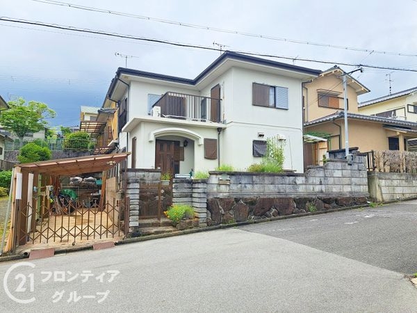 生駒郡平群町若葉台５丁目の中古一戸建て