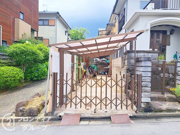 生駒郡平群町若葉台５丁目　中古一戸建て