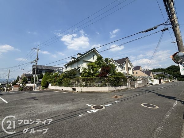 奈良市左京３丁目の中古一戸建て