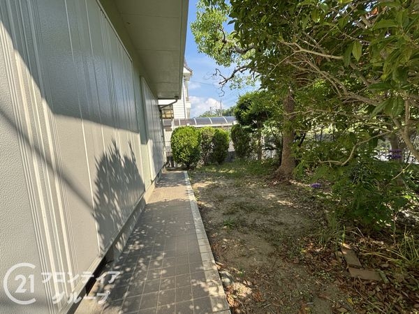 奈良市左京３丁目の中古一戸建て