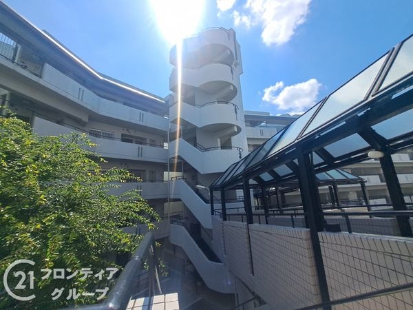 ローレルコート学園前Ｂ棟　中古マンション
