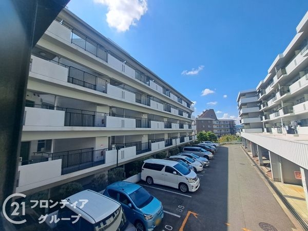ローレルコート学園前Ｂ棟　中古マンション