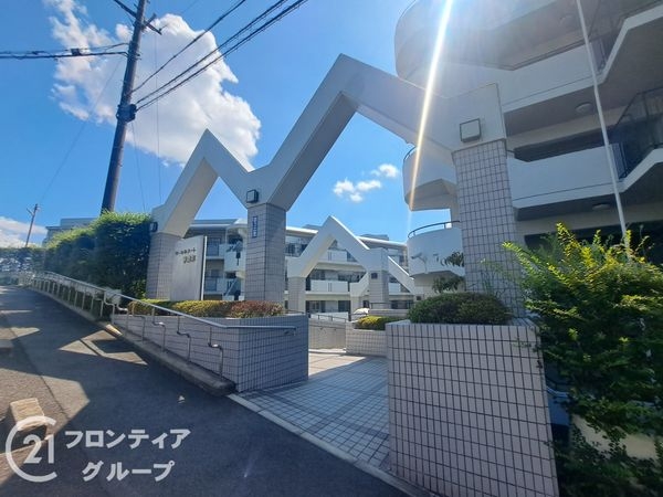 ローレルコート学園前Ｂ棟　中古マンション