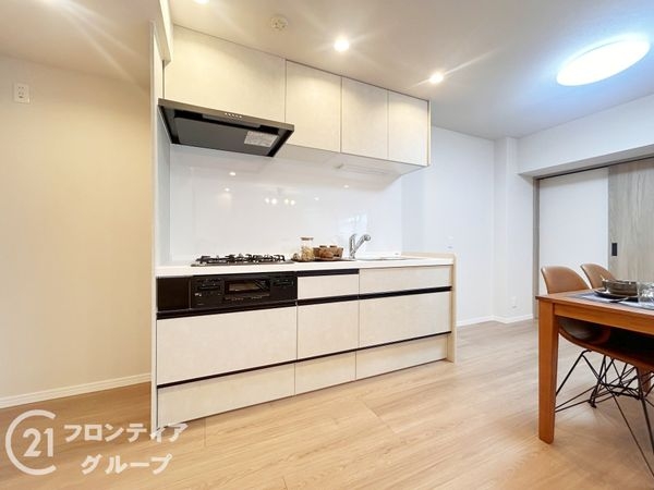 ローレルコート学園前Ｂ棟　中古マンション