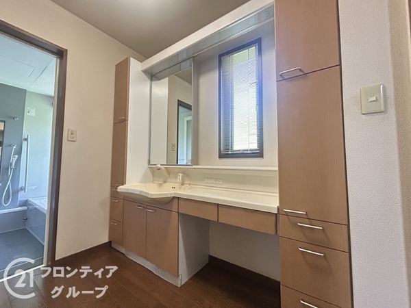 香芝市旭ケ丘５丁目の中古一戸建て