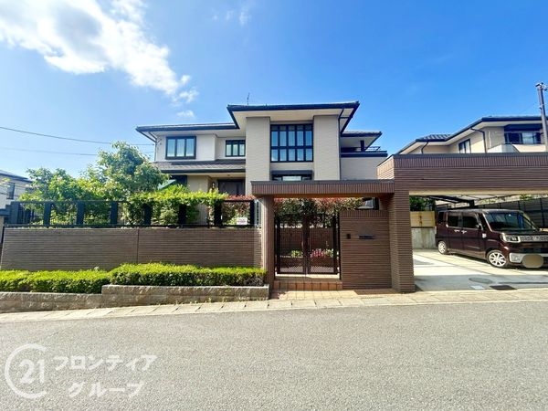 香芝市旭ケ丘５丁目　中古一戸建て