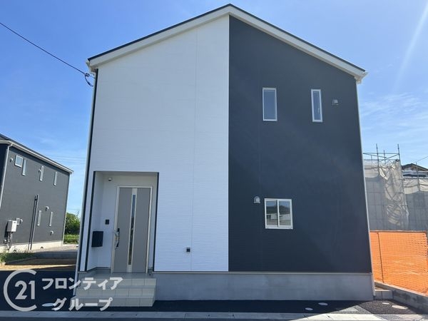 奈良市杏町　新築一戸建て　第２　９号棟