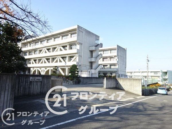 ピアッツァコート西大和 中古マンション(河合町立河合第二中学校)