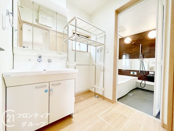 生駒郡斑鳩町服部２丁目の中古一戸建て