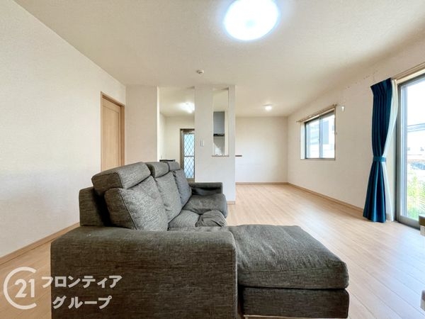 生駒郡斑鳩町服部２丁目の中古一戸建て